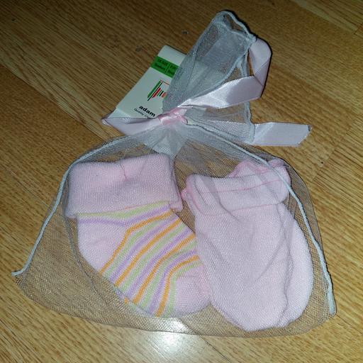 Buy & Sell Ocker Hill Sandwell - Photos for baby set socks and mittens new born baby