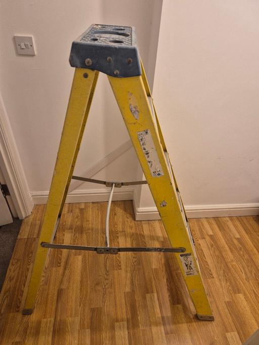 Buy & Sell Kingfisher Shopping Centre Redditch - Photos for step ladder 140cm