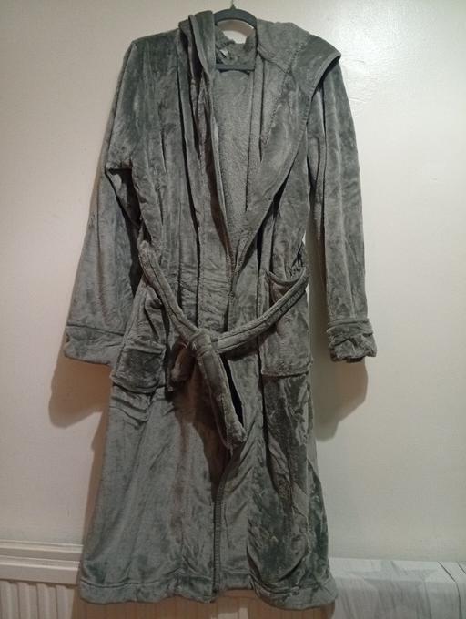 Buy & Sell Parkgate Rotherham - Photos for dressing gown