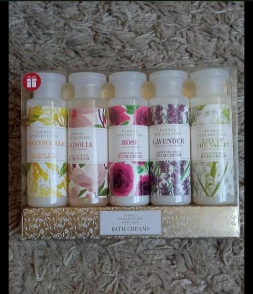 Buy & Sell Grafton Street Industrial Estate West Northamptonshire - Photos for Floral collection bath cream