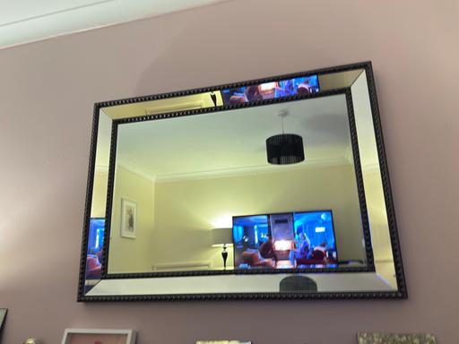 Buy & Sell Telford Way Industrial Estate North Northamptonshire - Photos for Large mirror 106 x 75 cm