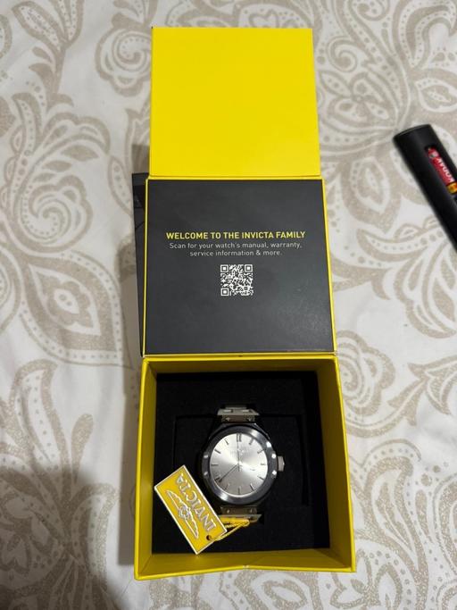 Buy & Sell Tottenham North London - Photos for INVICTA