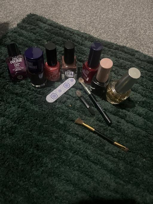 Buy & Sell Conisbrough Doncaster - Photos for Selection of nail polishes gel polish