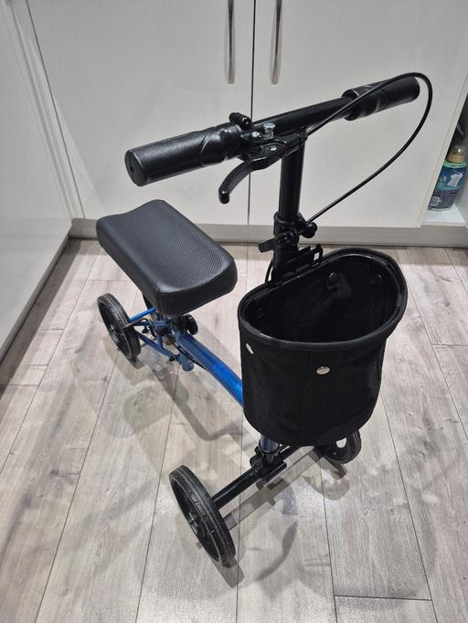 Buy & Sell Prescot Knowsley - Photos for panlova knee/ortho scooter