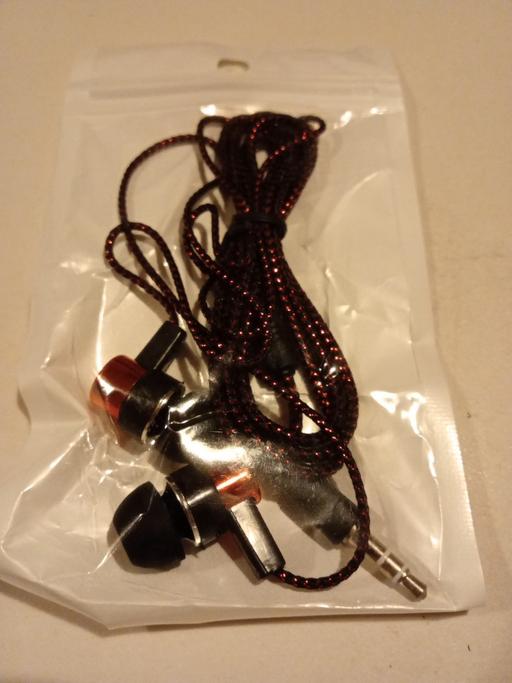 Buy & Sell Horncastle East Lindsey - Photos for brand new stereo earbuds set