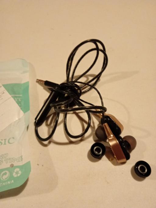 Buy & Sell Horncastle East Lindsey - Photos for like new set of stereo headphones