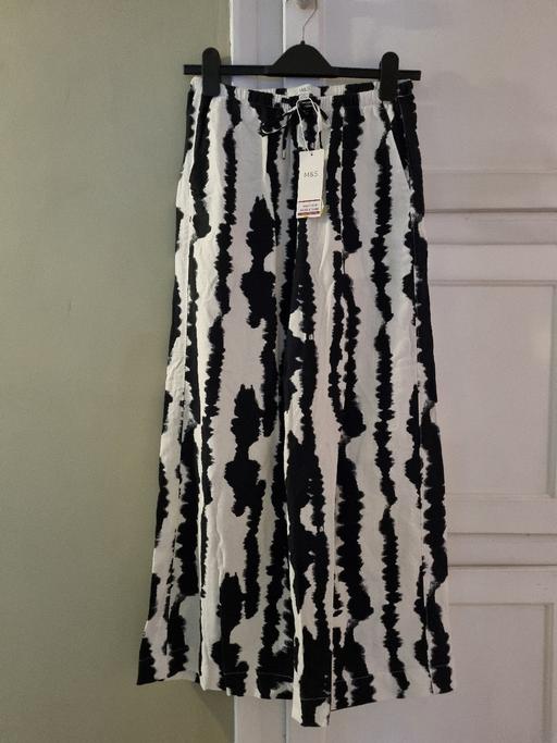 Buy & Sell Wallbrook Dudley - Photos for new m&s trousers