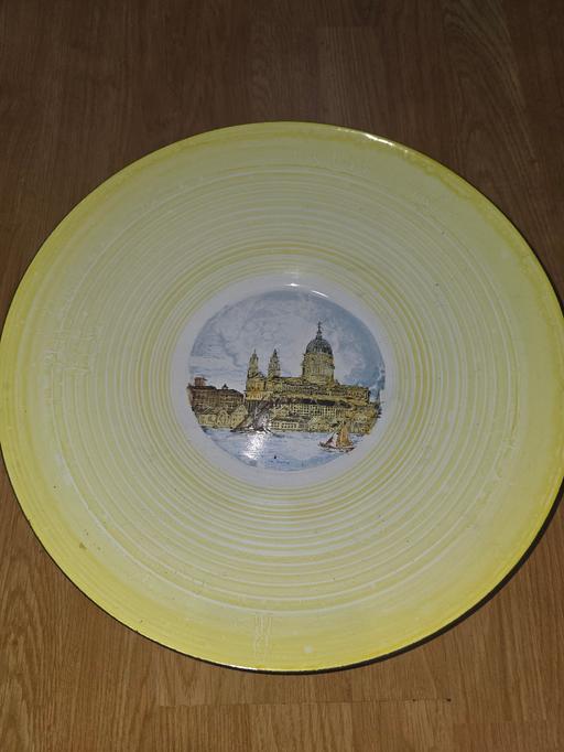 Buy & Sell Pentonville North London - Photos for Artwork st Paul's in bowl 1983