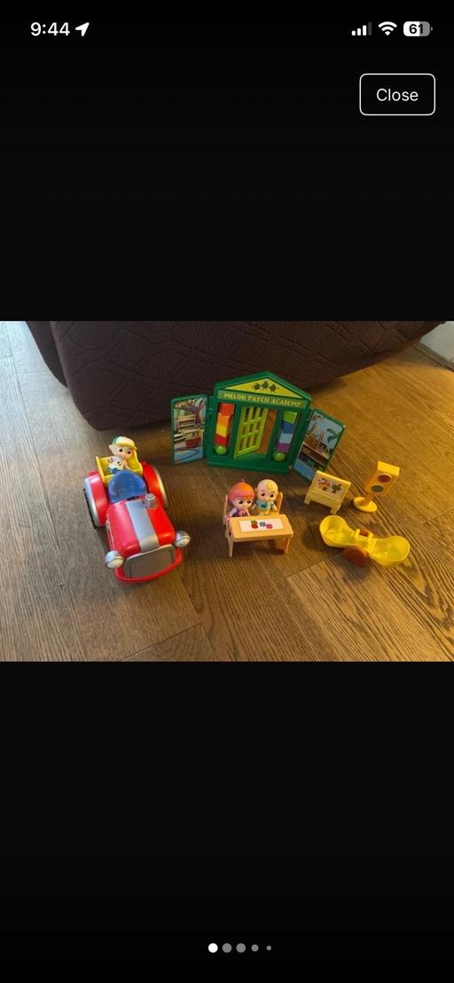 Buy & Sell Rowley Village Sandwell - Photos for Cocomelon playset