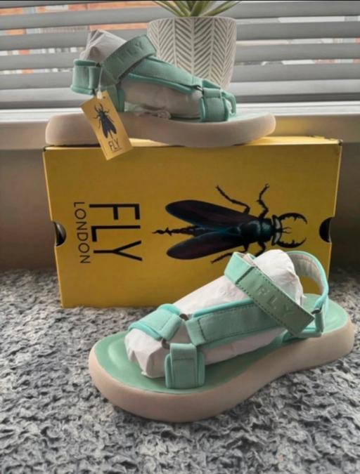 Buy & Sell Sleaford North Kesteven - Photos for Fly London spearmint sandals uk5 NEW!
