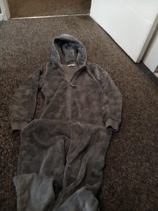 Buy & Sell Sutton Coldfield Birmingham - Photos for onsie