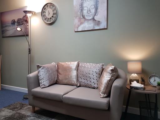 Buy & Sell Chelmsford Essex - Photos for Argos Faux leather 2-seater tub sofa