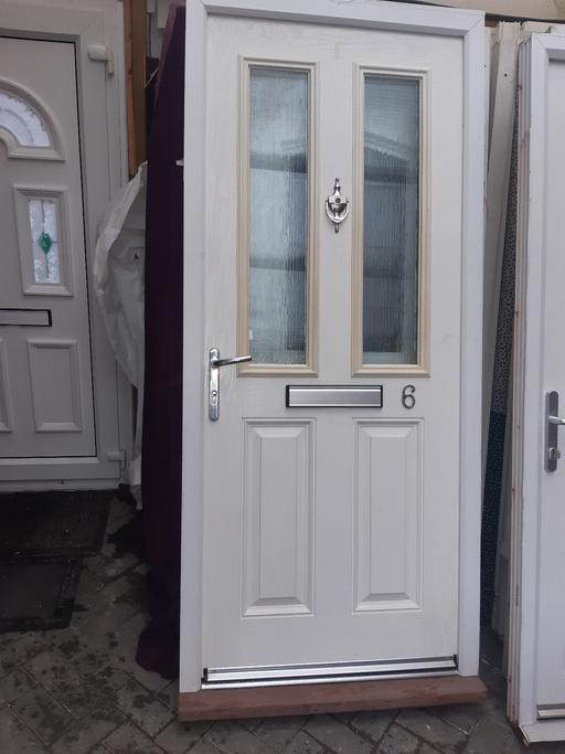 Buy & Sell Wednesfield Wolverhampton - Photos for compersite front door more a less new
