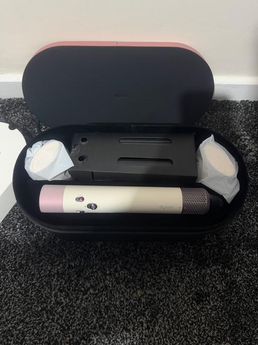 Buy & Sell Walsall Town Centre Walsall - Photos for Dyson air wrap rose gold colour