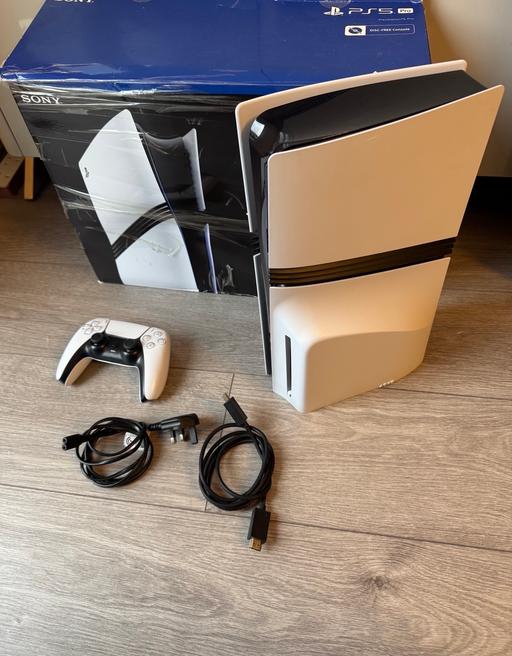 Buy & Sell Hill Top Sandwell - images_alt_text PS5 PRO 2TB with DISC DRIVE