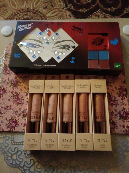 Buy & Sell Blakenhall Wolverhampton - Photos for Bundle of makeup sets & eye paleete