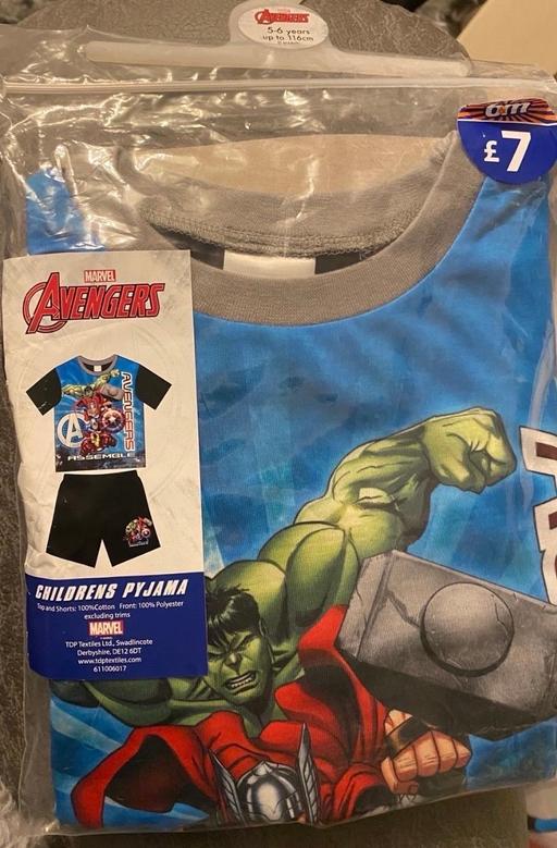 Buy & Sell Camp Hill Birmingham - Photos for Avengers pyjamas age 5/6 years