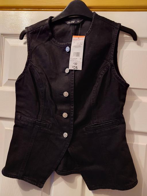 Buy & Sell Loughborough Charnwood - Photos for Women's black waistcoat size 8