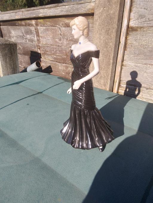 Buy & Sell Cradley Heath Sandwell - Photos for Coalport Lady Diana (Royal.family)