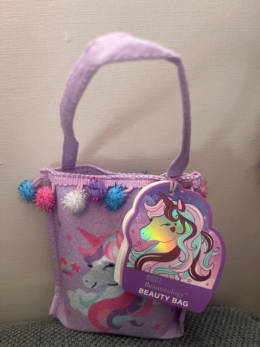 Buy & Sell Conisbrough Doncaster - Photos for New beauty body bag unicorns new tagged