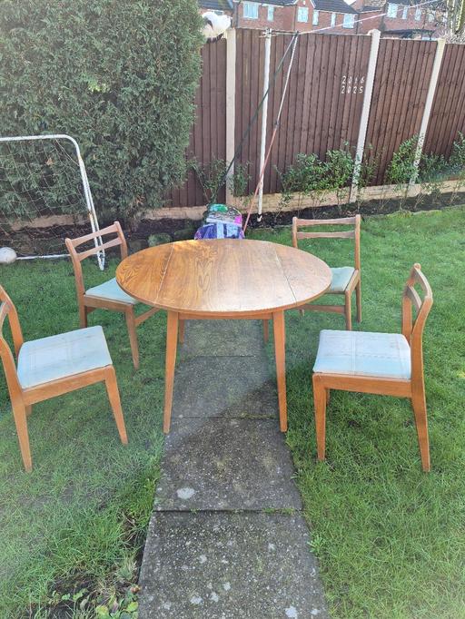Buy & Sell Coseley Dudley - Photos for Free table and chairs - upcycle project