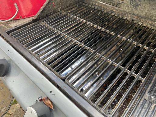 Buy & Sell Streatham South West London - Photos for BBQ + half light gas bottle