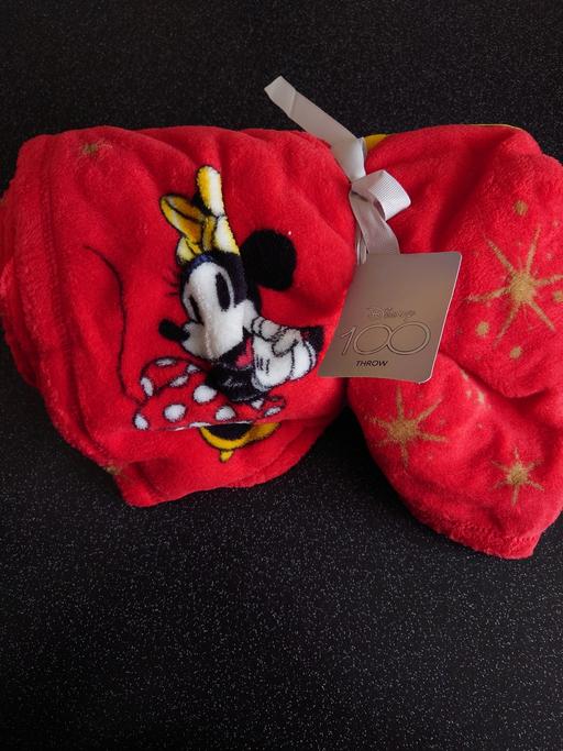 Buy & Sell Woodthorpe Charnwood - Photos for Disney 100 red throw