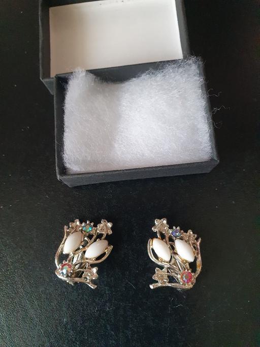 Buy & Sell Upper Gornal Dudley - Photos for vintage aurora borealis earrings