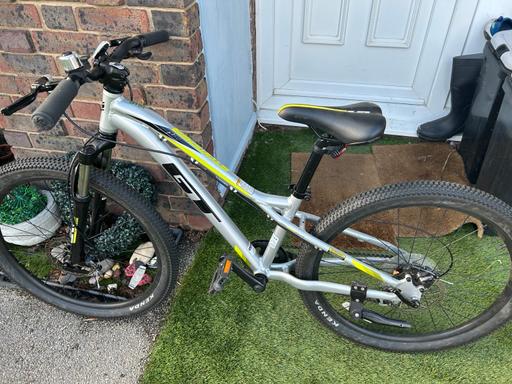 Buy & Sell New Eltham South East London - Photos for Kenda bike GT