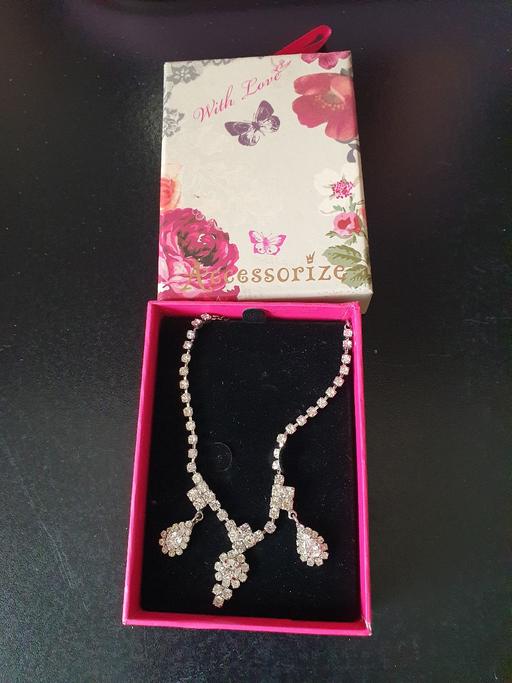 Buy & Sell Upper Gornal Dudley - Photos for diamante necklace NEW