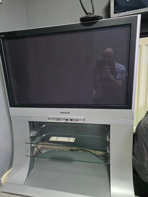 Buy & Sell Pelsall Walsall - Photos for Panasonic viera tv and remote