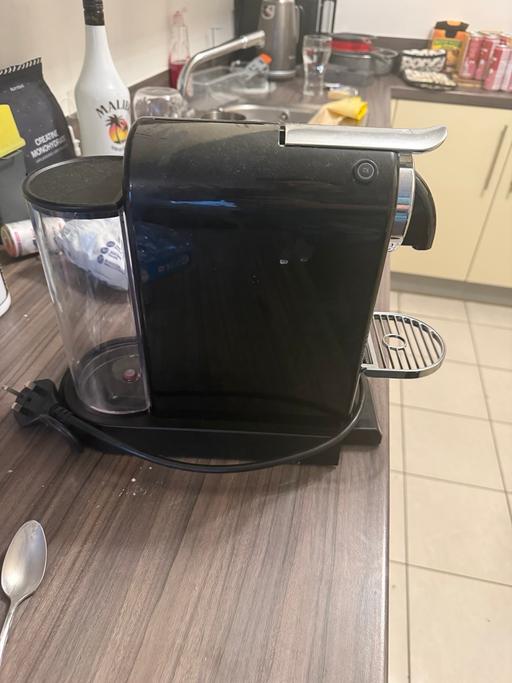 Buy & Sell Phipps Bridge Station Merton - Photos for Nespresso delonghi with milk frother