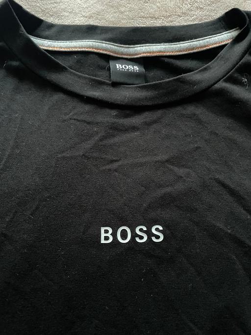 Buy & Sell Rowhedge Colchester - Photos for Men’s medium boss T-shirt
