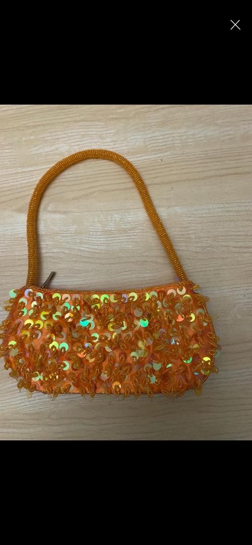 Buy & Sell Goldthorn Park Wolverhampton - Photos for Small Sequence Hamdbag