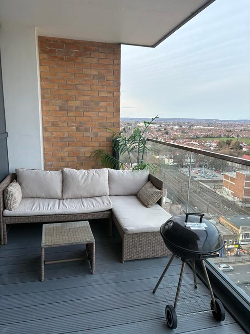 Buy & Sell Alperton North West London - Photos for Garden corner sofa set with table + BBQ