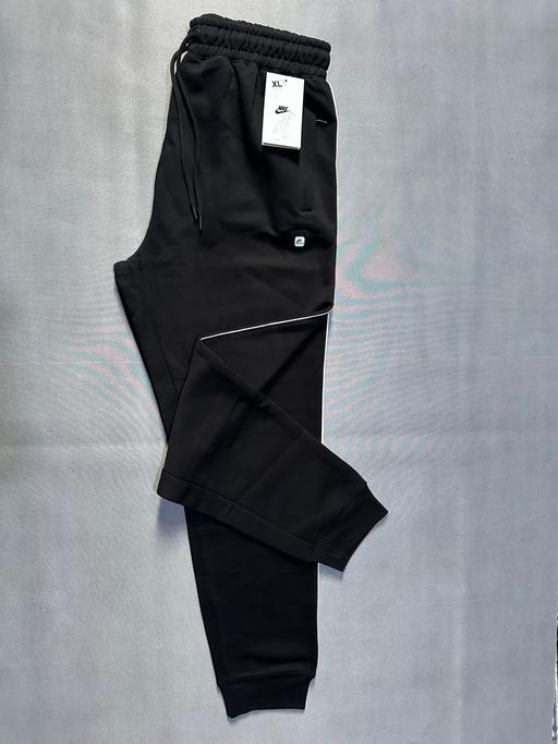 Buy & Sell Irlam Salford - Photos for Nike men’s cuffed winter joggers size XL