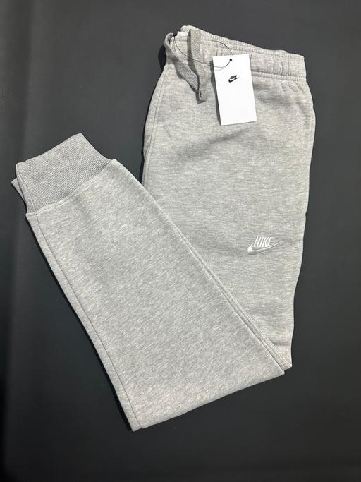 Buy & Sell Irlam Salford - Photos for Nike men’s cuffed winter joggers size M