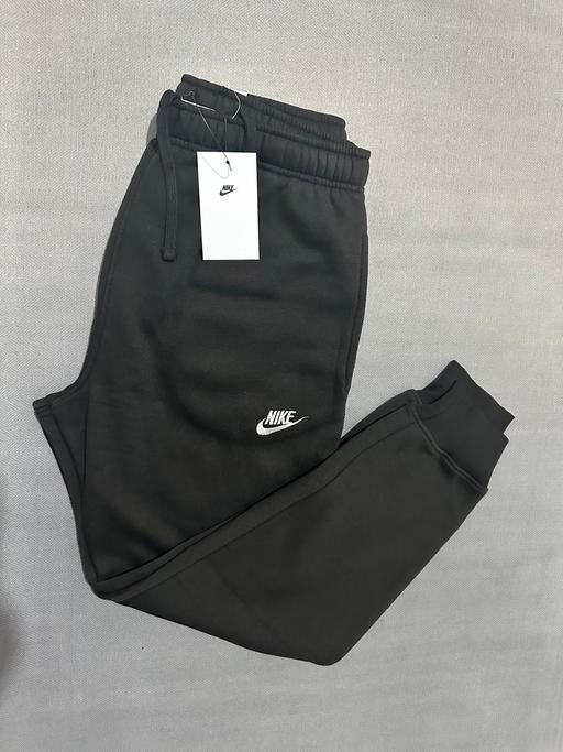 Buy & Sell Irlam Salford - Photos for Nike men’s cuffed winter joggers size M