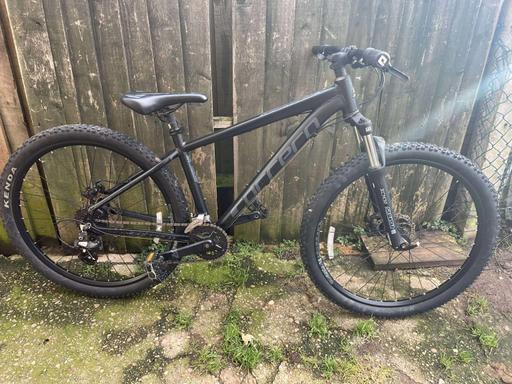 Buy & Sell Four Oaks Birmingham - Photos for Carrera vengeance 16inch small frame