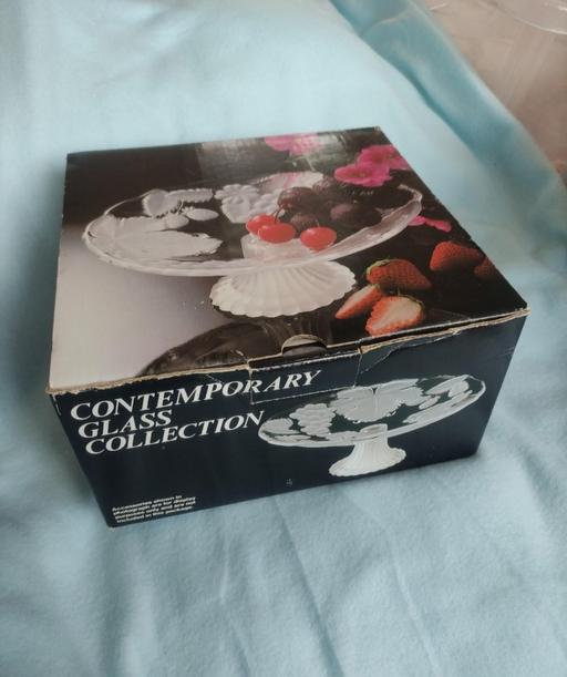 Buy & Sell Grafton Street Industrial Estate West Northamptonshire - Photos for Dessert Medium plate on foot