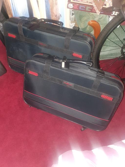 Buy & Sell Pensnett Dudley - Photos for Pullman Large & Medium, Pull Along Suitcases,