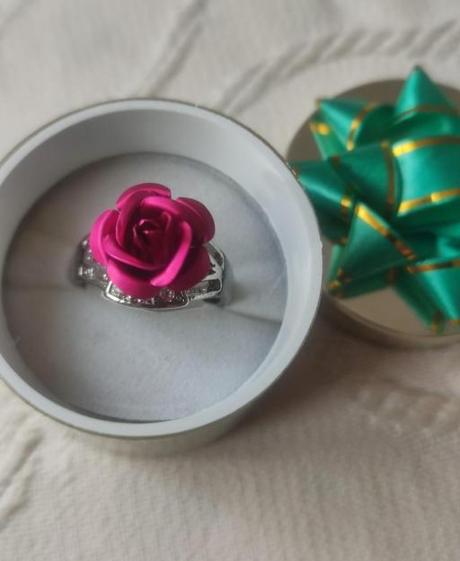 Buy & Sell Grafton Street Industrial Estate West Northamptonshire - Photos for Beautiful ring