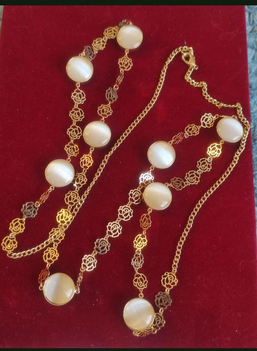 Buy & Sell Grafton Street Industrial Estate West Northamptonshire - Photos for New beautiful long necklace