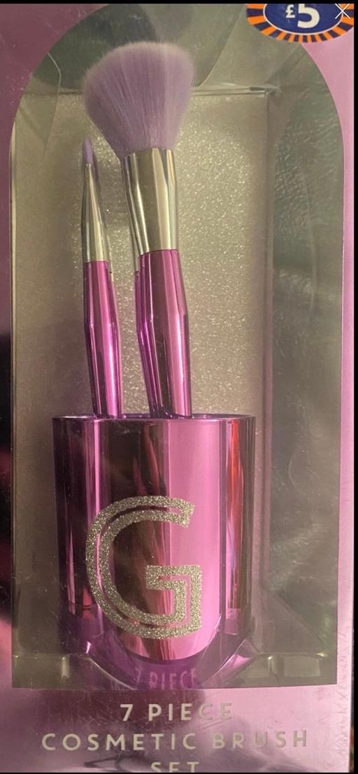Buy & Sell Acocks Green Birmingham - Photos for Initial letter G. 7 piece cosmetic brush set