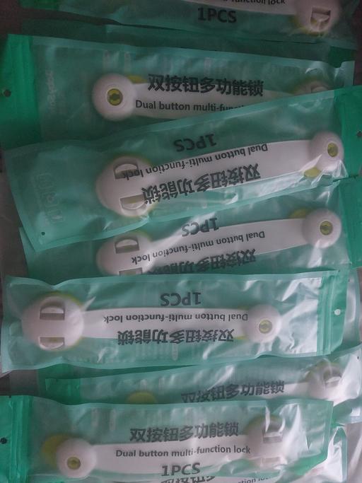 Vehicles Harold Hill Havering - Photos for Baby proof safety Locks