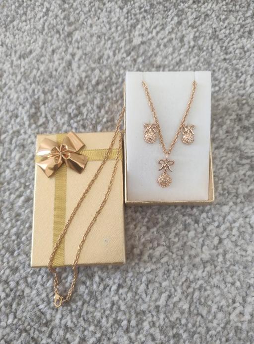 Buy & Sell Grafton Street Industrial Estate West Northamptonshire - Photos for Beautiful jewellery set