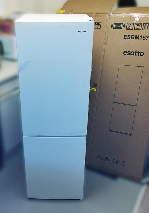 Buy & Sell Burnage Manchester - Photos for FRIDGE/FREEZER