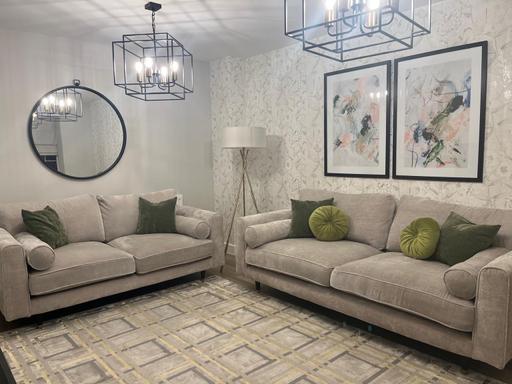 Buy & Sell Lambeth South East London - Photos for DFS sofa set excellent condition