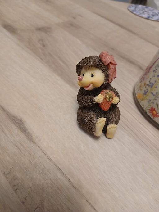 Buy & Sell Bradley Fold Trading Estate Bury - Photos for Hedgehog Ornament Good Con