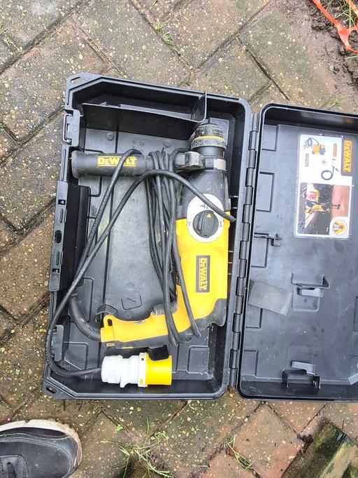 Buy & Sell Ferrybridge Wakefield - Photos for dewalt 110v hammer drill